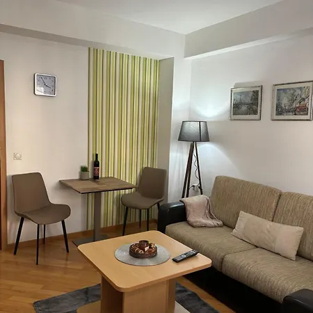 Premium One Bedroom Apartment Cristal Skopje Exterior photo